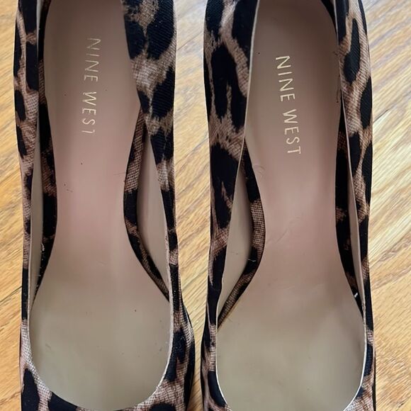 NINE WEST Leopard Faux Stiletto Platform Pumps- 8M - Picture 13 of 16